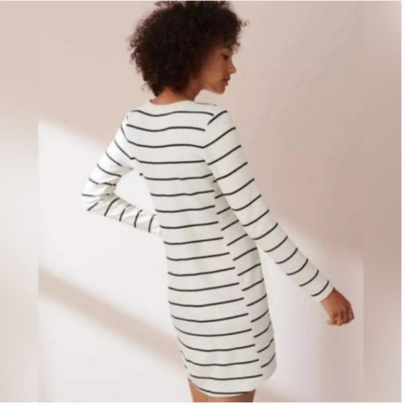 Lou & Grey Dresses & Skirts - Lou & Grey Signature Soft Striped Dress